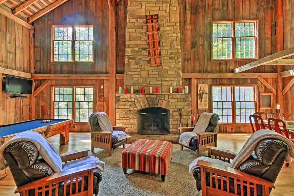 Bear'S Eye View - Mountain Retreat W/ Hot Tub! Villa Acme Екстериор снимка